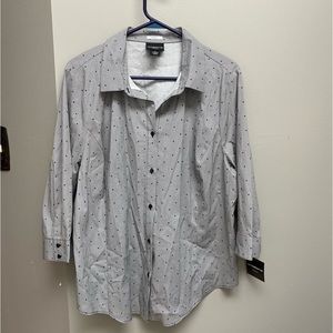 NWT BUTTON UP BLOUSE